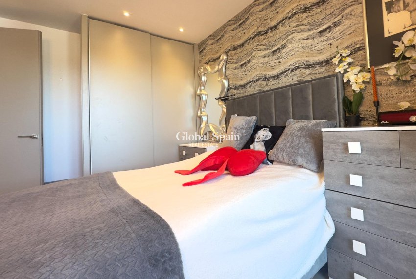 Revente - PENTHOUSE -
ORIHUELA COSTA - Los Dolses