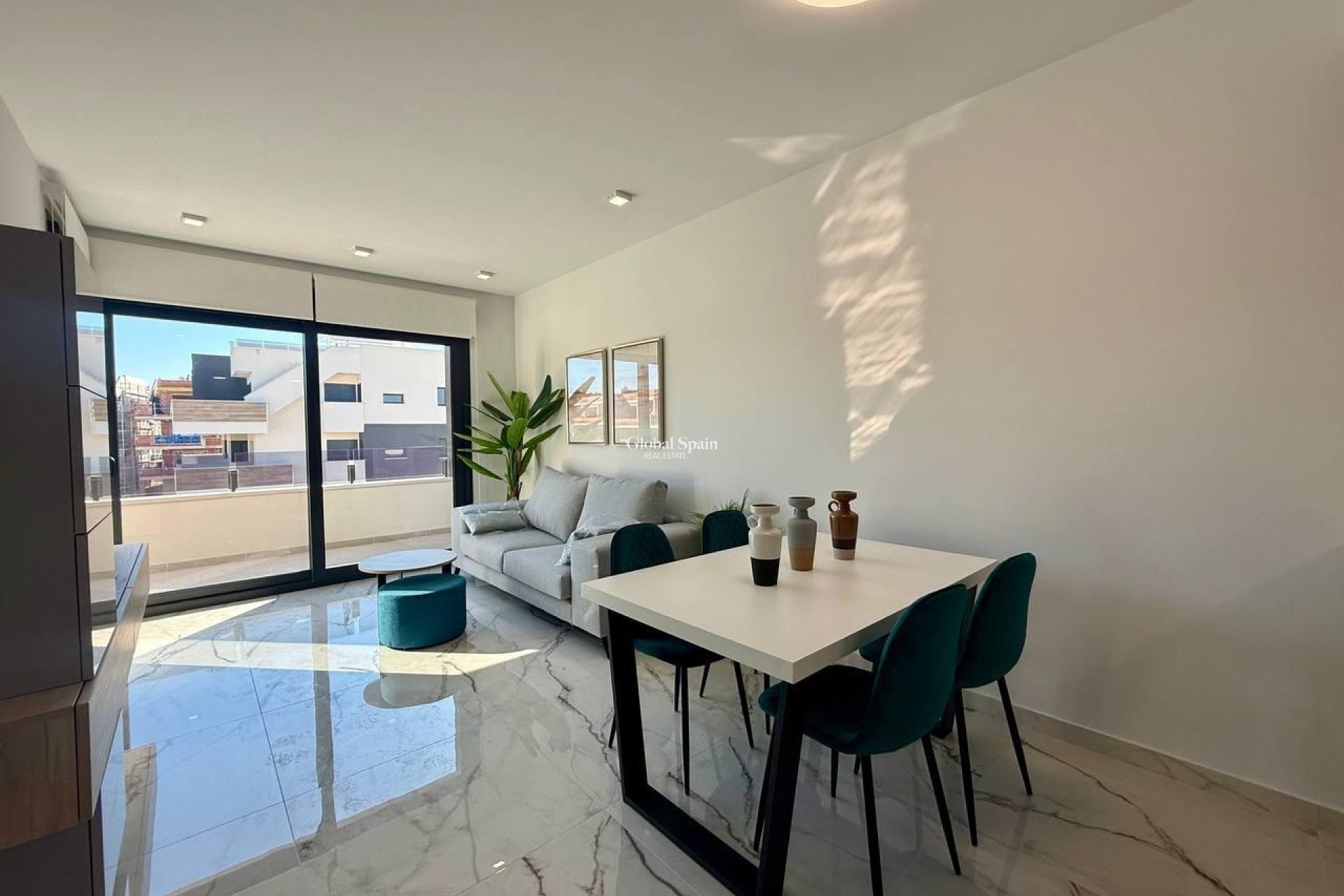 Revente - PENTHOUSE -
ORIHUELA COSTA - PAU 8