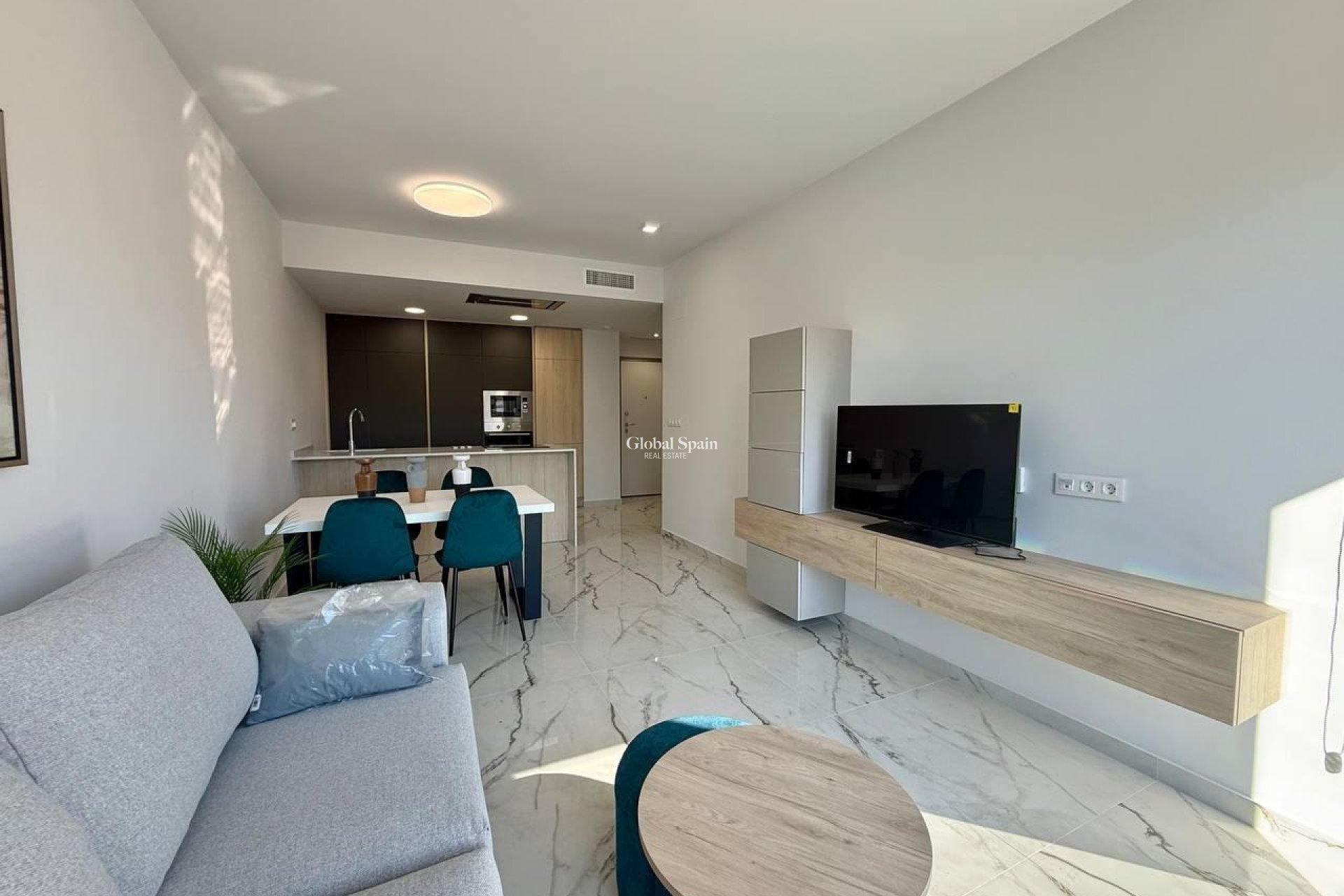 Revente - PENTHOUSE -
ORIHUELA COSTA - PAU 8