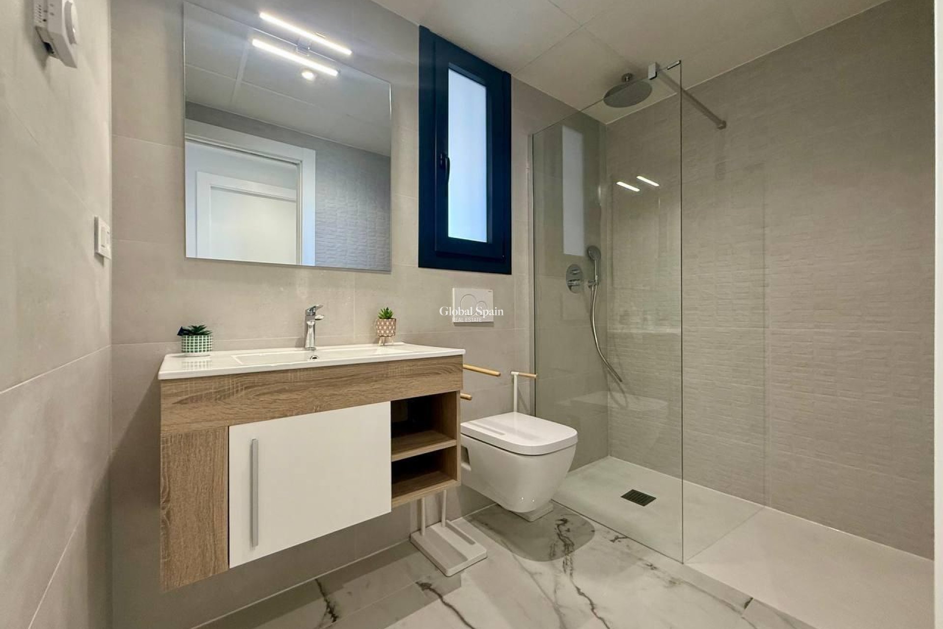 Revente - PENTHOUSE -
ORIHUELA COSTA - PAU 8
