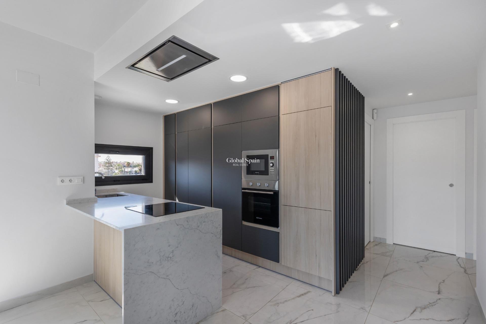 Revente - PENTHOUSE -
ORIHUELA COSTA - Playa Flamenca