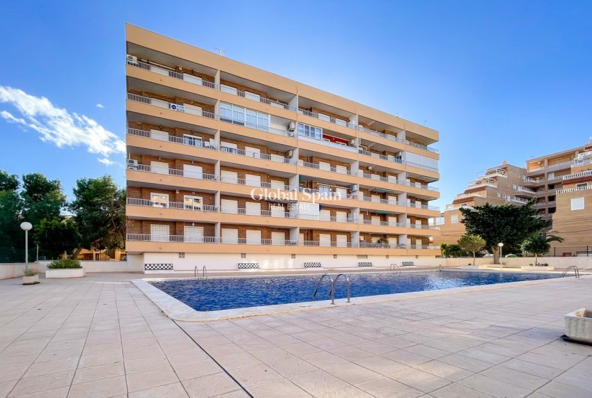Revente - PENTHOUSE -
ORIHUELA COSTA - Punta Prima