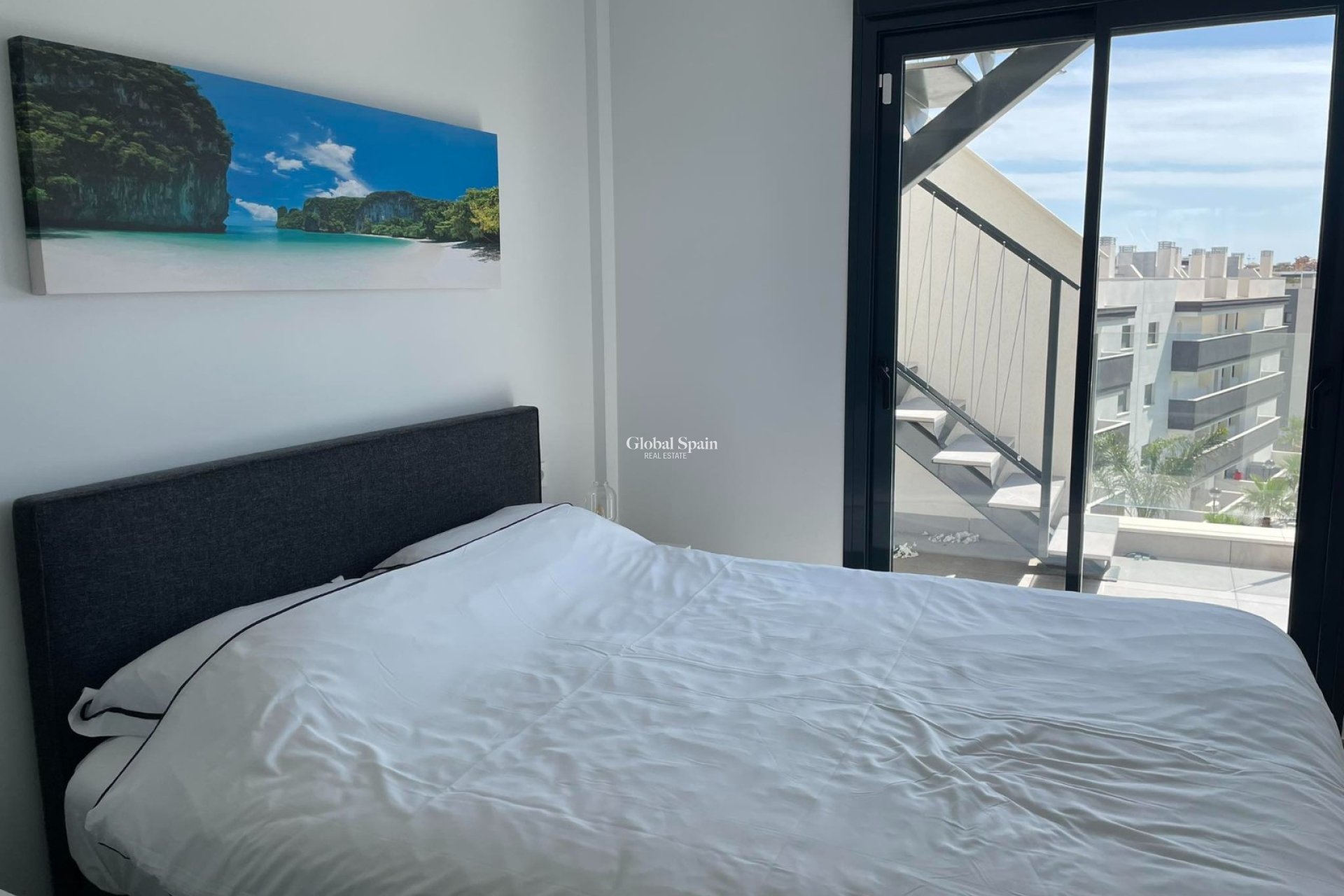 Revente - Penthouse -
ORIHUELA COSTA - VILLAMARTÍN