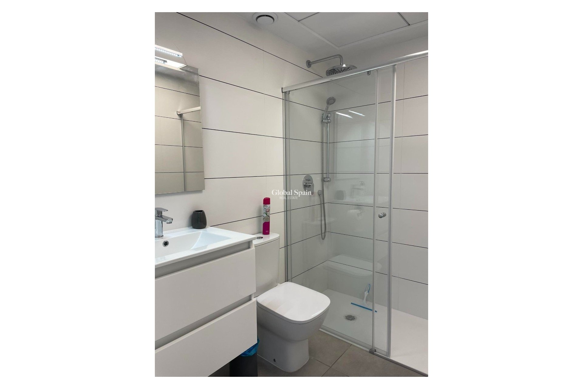 Revente - Penthouse -
ORIHUELA COSTA - VILLAMARTÍN