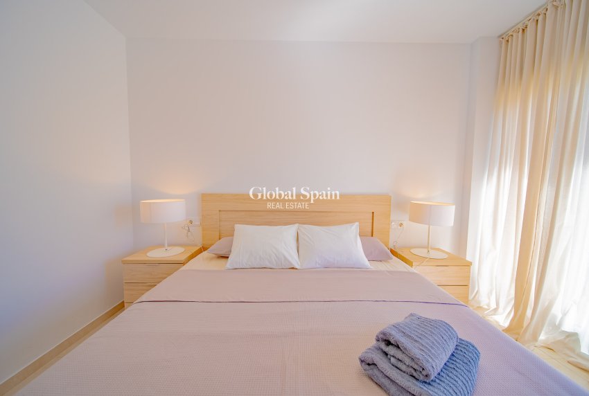 Revente - PENTHOUSE -
ORIHUELA COSTA - VILLAMARTÍN