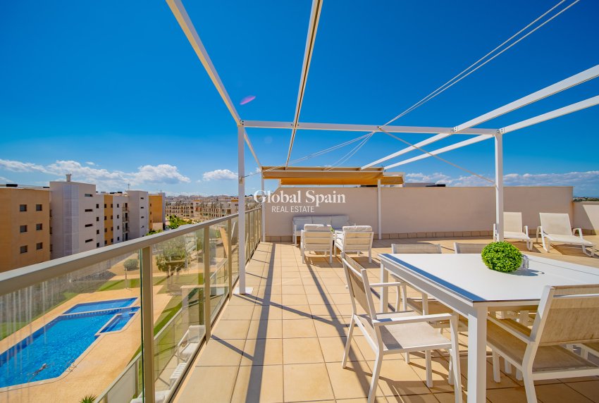 Revente - PENTHOUSE -
ORIHUELA COSTA - VILLAMARTÍN
