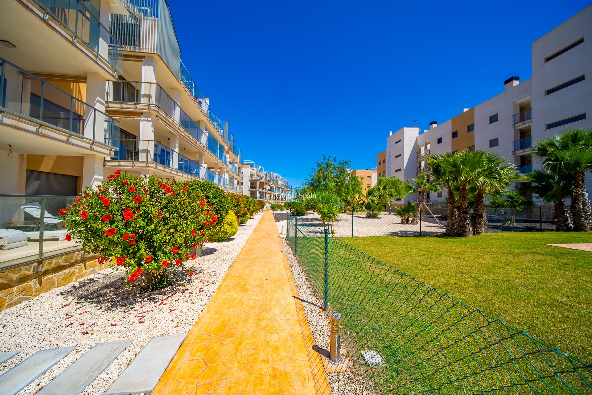 Revente - PENTHOUSE -
ORIHUELA COSTA - VILLAMARTÍN