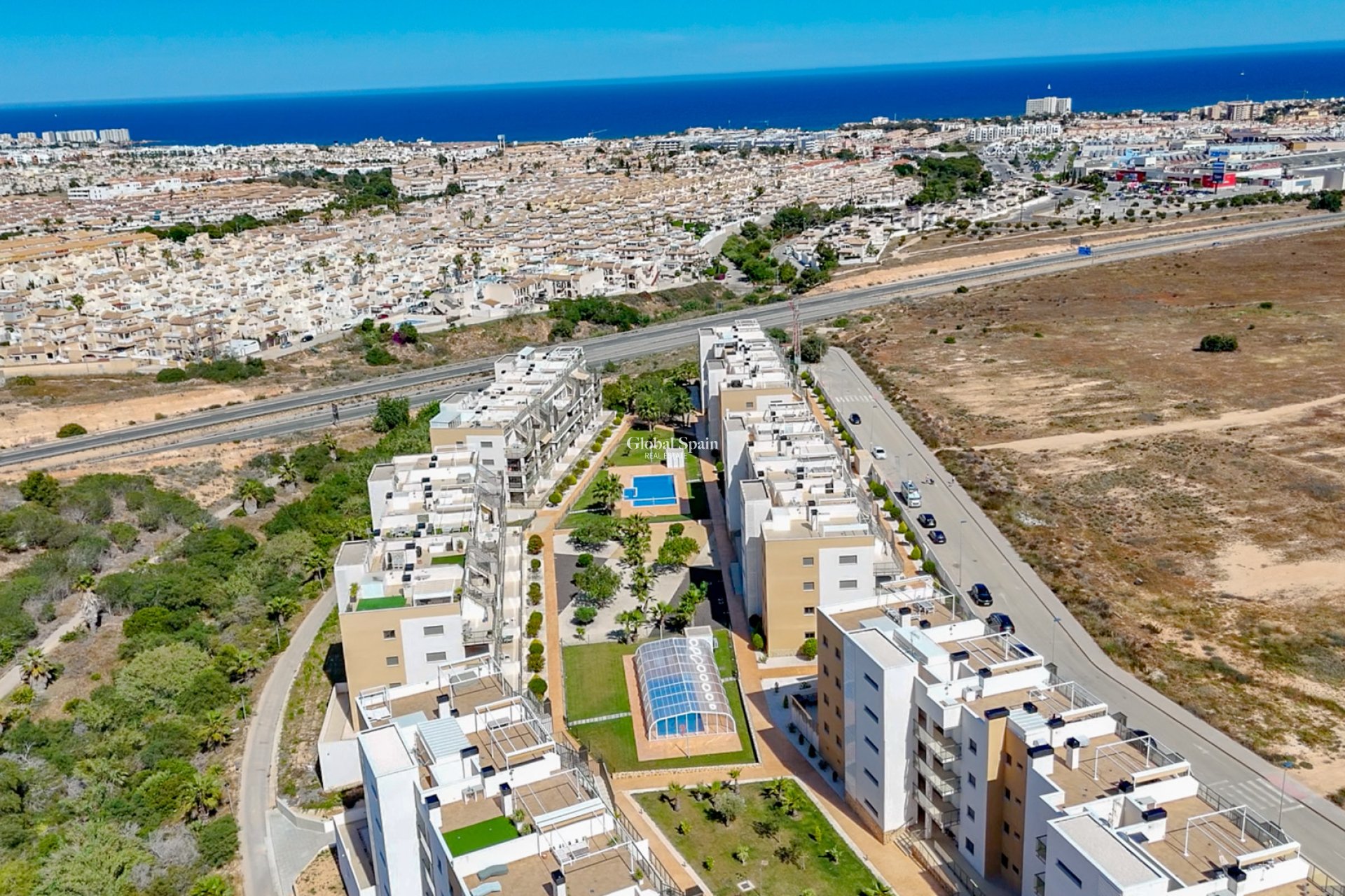 Revente - PENTHOUSE -
ORIHUELA COSTA - VILLAMARTÍN