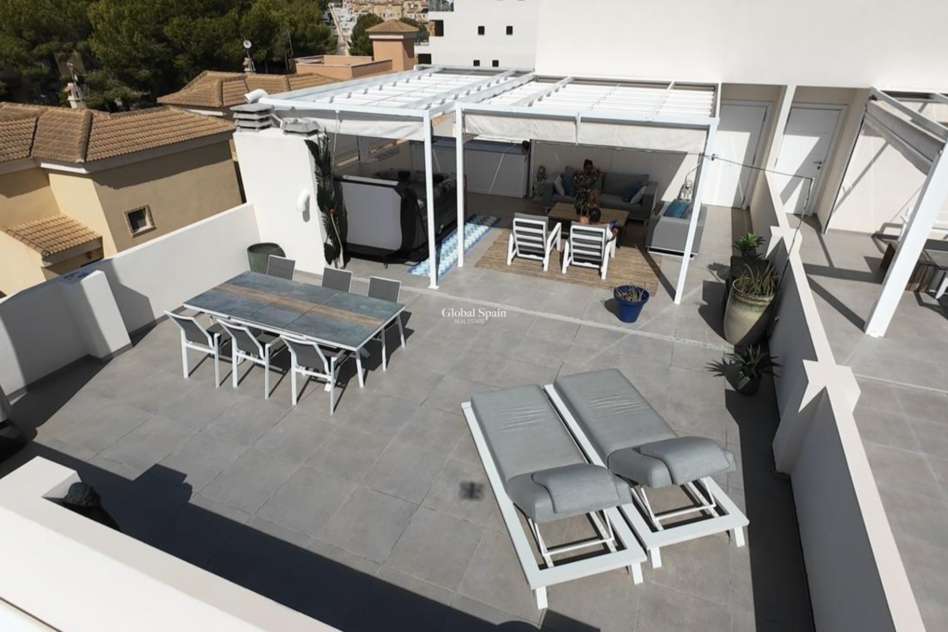 Revente - PENTHOUSE -
ORIHUELA COSTA - VILLAMARTÍN
