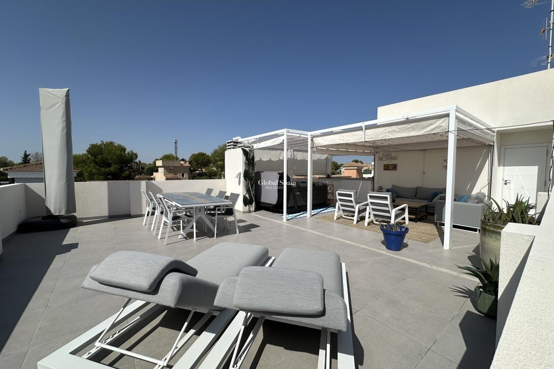 Revente - PENTHOUSE -
ORIHUELA COSTA - VILLAMARTÍN