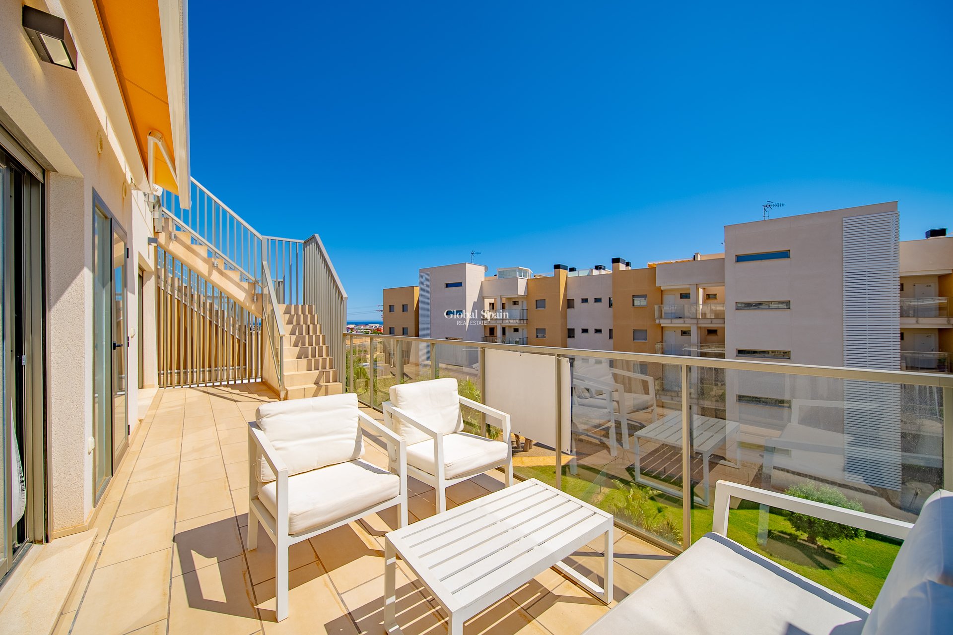 Revente - PENTHOUSE -
ORIHUELA COSTA - VILLAMARTÍN