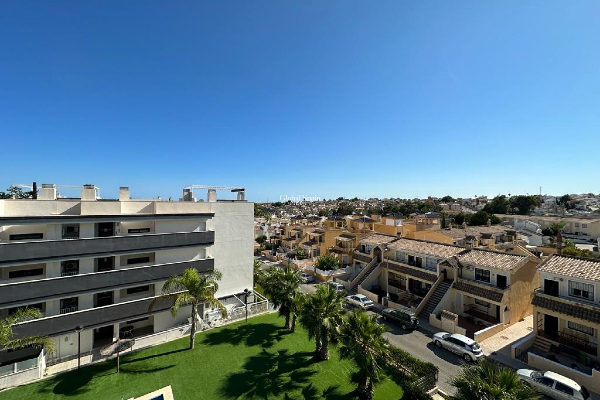 Revente - Penthouse -
ORIHUELA COSTA - VILLAMARTÍN