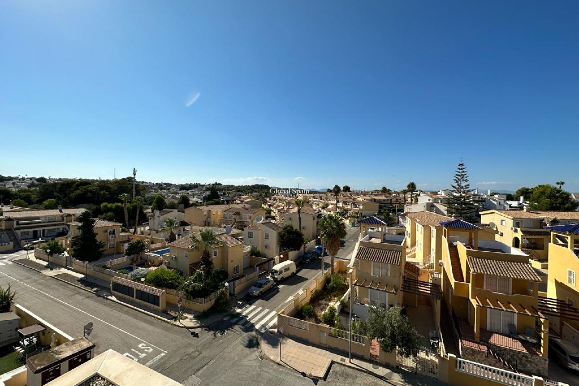 Revente - Penthouse -
ORIHUELA COSTA - VILLAMARTÍN