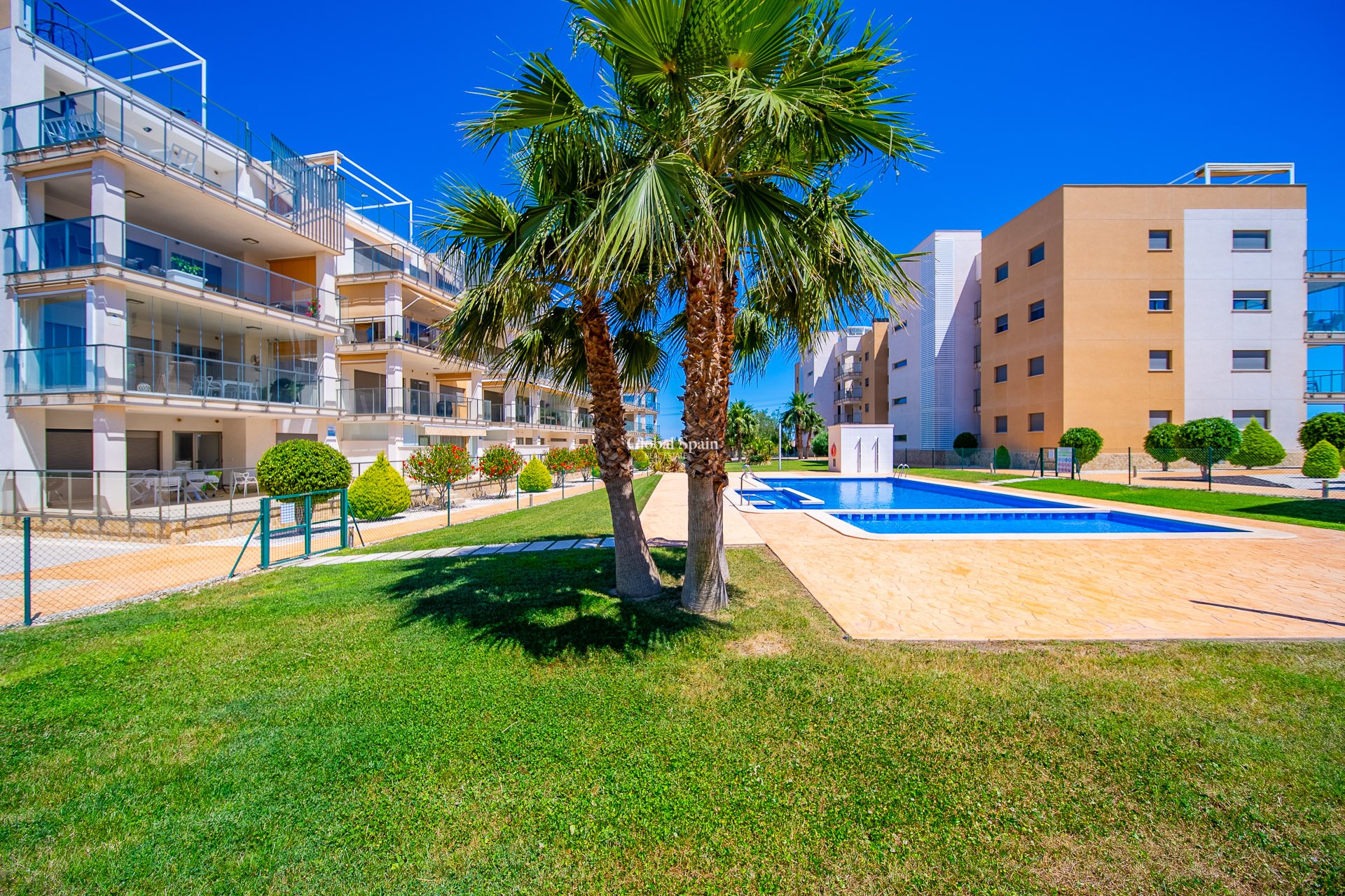 Revente - PENTHOUSE -
ORIHUELA COSTA - VILLAMARTÍN