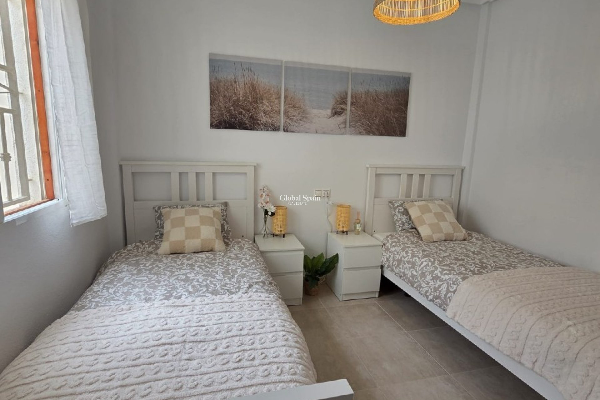 Revente - PENTHOUSE -
ORIHUELA - Inland