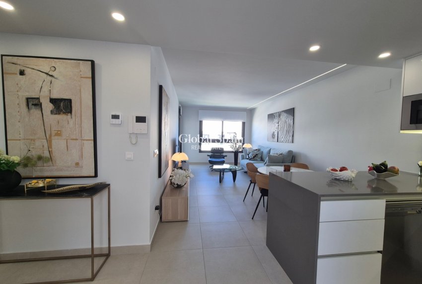 Revente - PENTHOUSE -
ORIHUELA - Inland