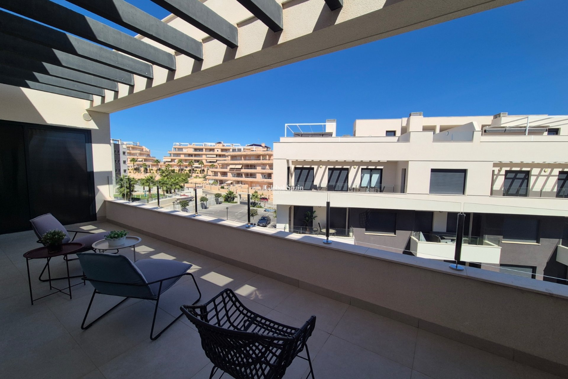 Revente - PENTHOUSE -
ORIHUELA - Inland