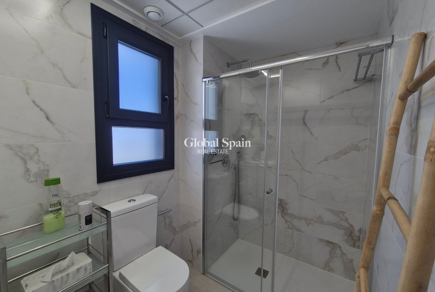 Revente - PENTHOUSE -
ORIHUELA - Inland