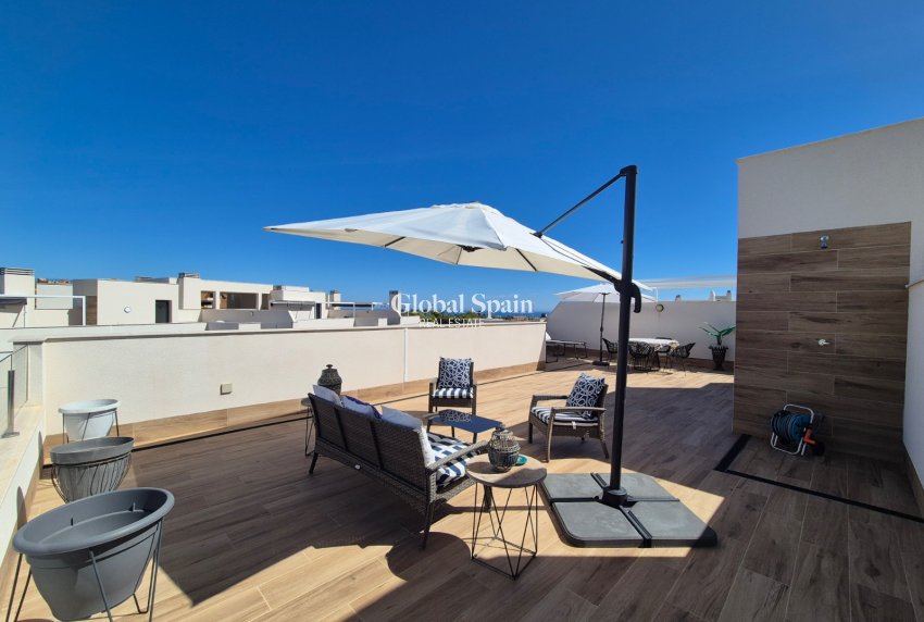 Revente - PENTHOUSE -
ORIHUELA - Inland