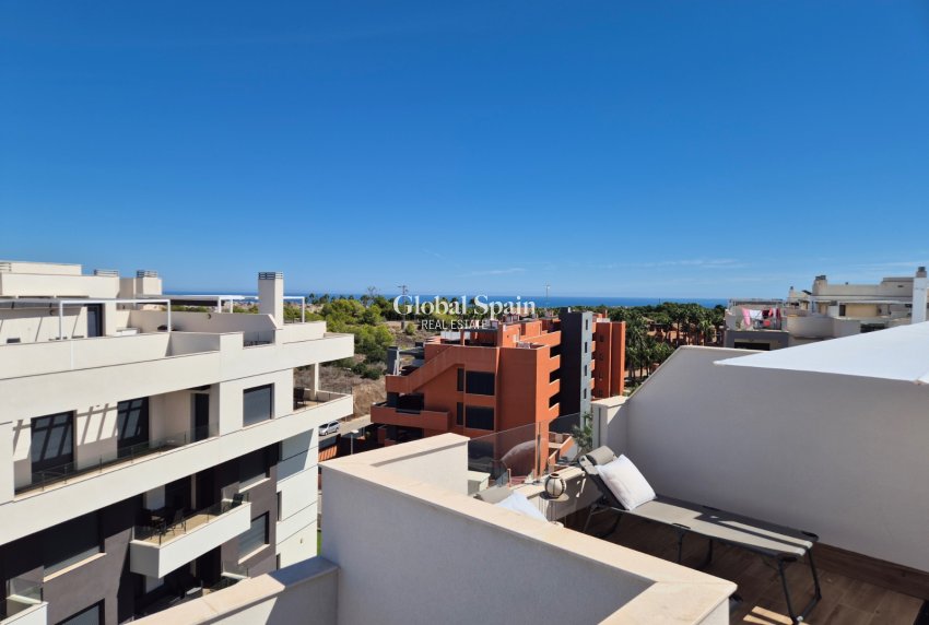 Revente - PENTHOUSE -
ORIHUELA - Inland
