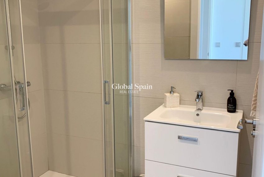 Revente - PENTHOUSE -
PILAR DE LA HORADADA - Costa Blanca