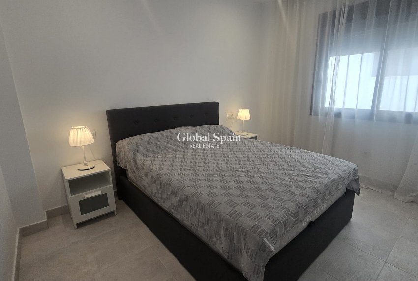 Revente - PENTHOUSE -
PILAR DE LA HORADADA - Costa Blanca