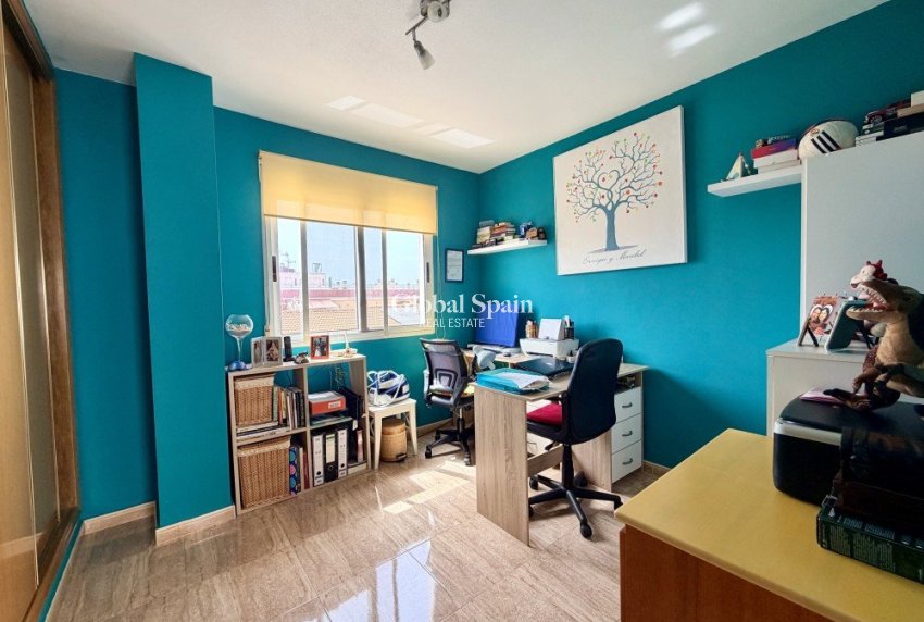 Revente - PENTHOUSE -
PILAR DE LA HORADADA - Costa Blanca