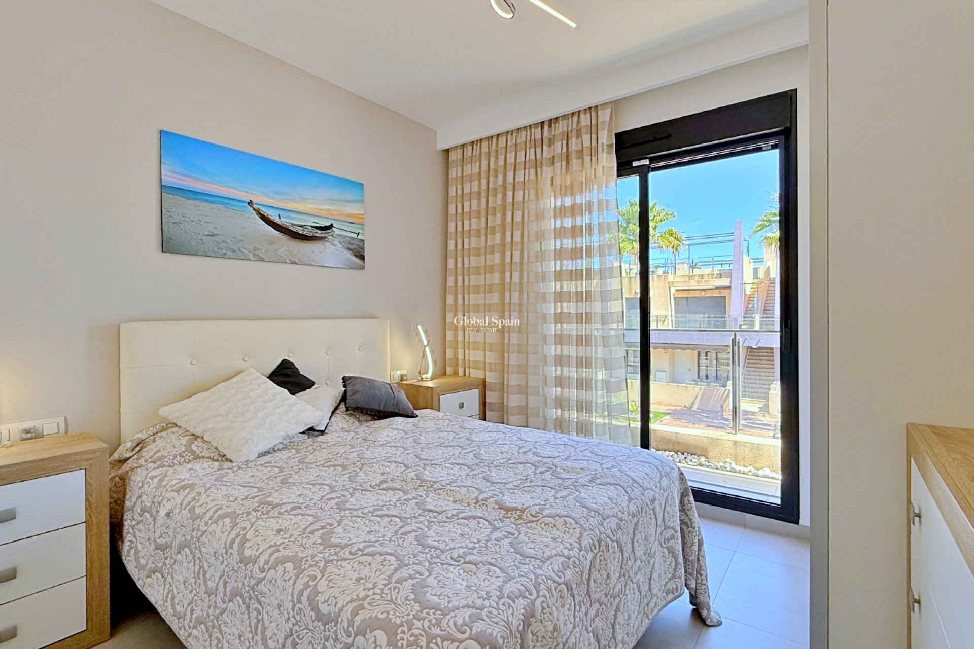 Revente - PENTHOUSE -
PILAR DE LA HORADADA - Costa Blanca