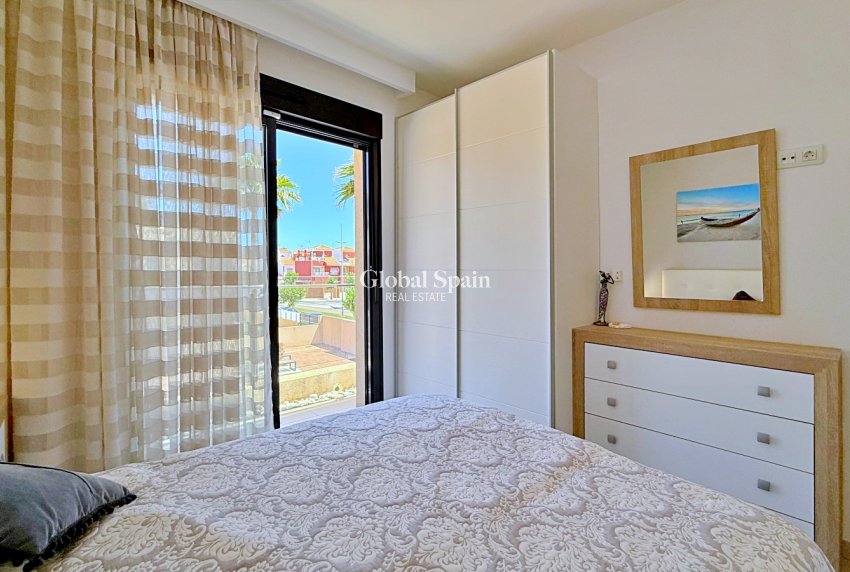 Revente - PENTHOUSE -
PILAR DE LA HORADADA - Costa Blanca