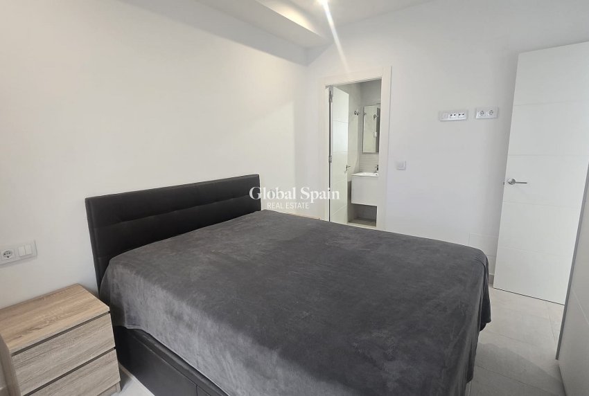 Revente - PENTHOUSE -
PILAR DE LA HORADADA - Costa Blanca