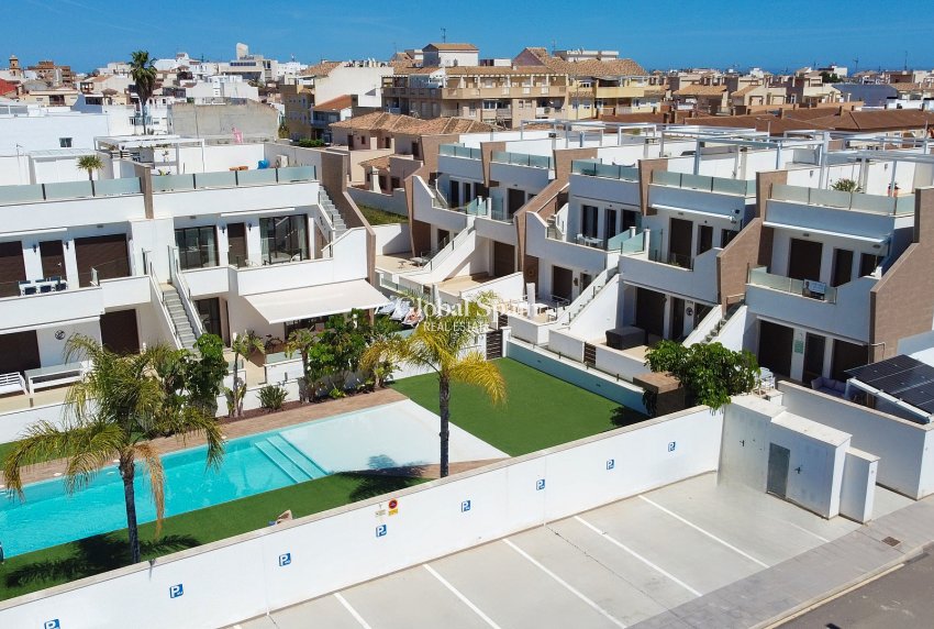 Revente - PENTHOUSE -
PILAR DE LA HORADADA - Costa Blanca
