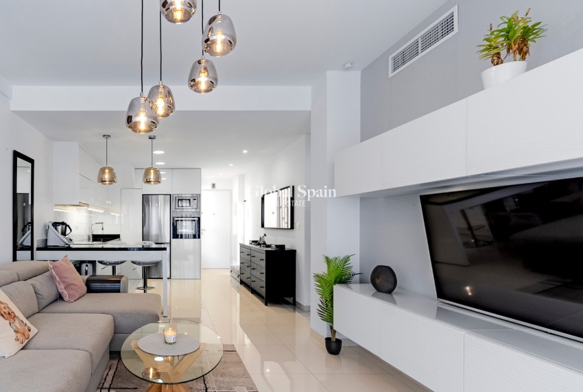 Revente - Penthouse -
PILAR DE LA HORADADA - MIL PALMERAS 