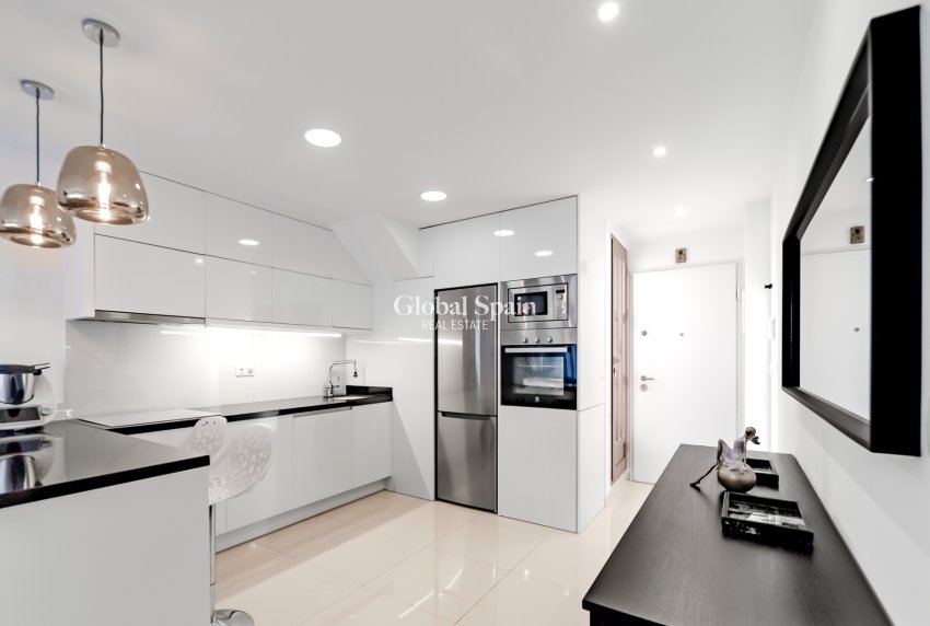 Revente - Penthouse -
PILAR DE LA HORADADA - MIL PALMERAS 