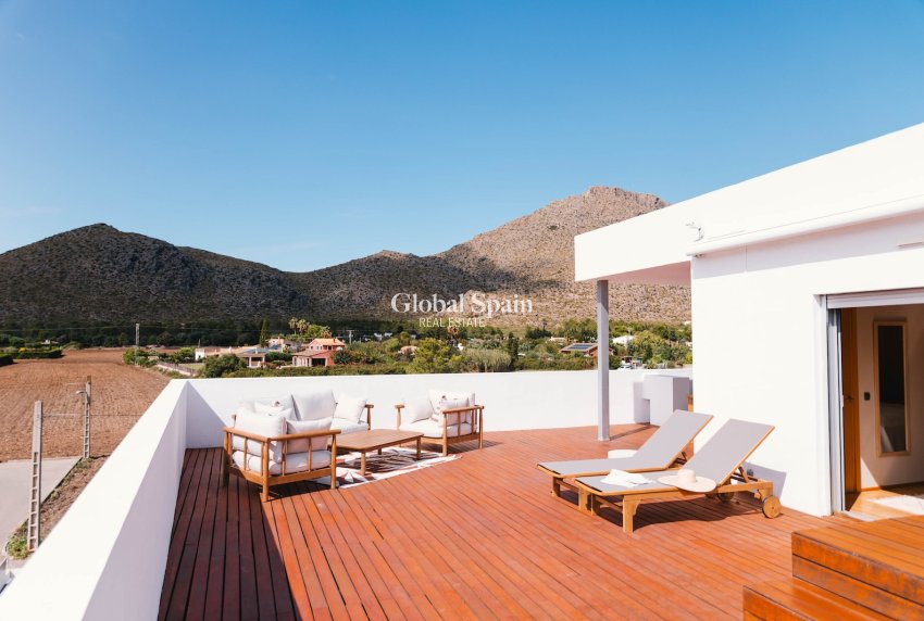 Revente - Penthouse -
Puerto Pollensa - optional location detail