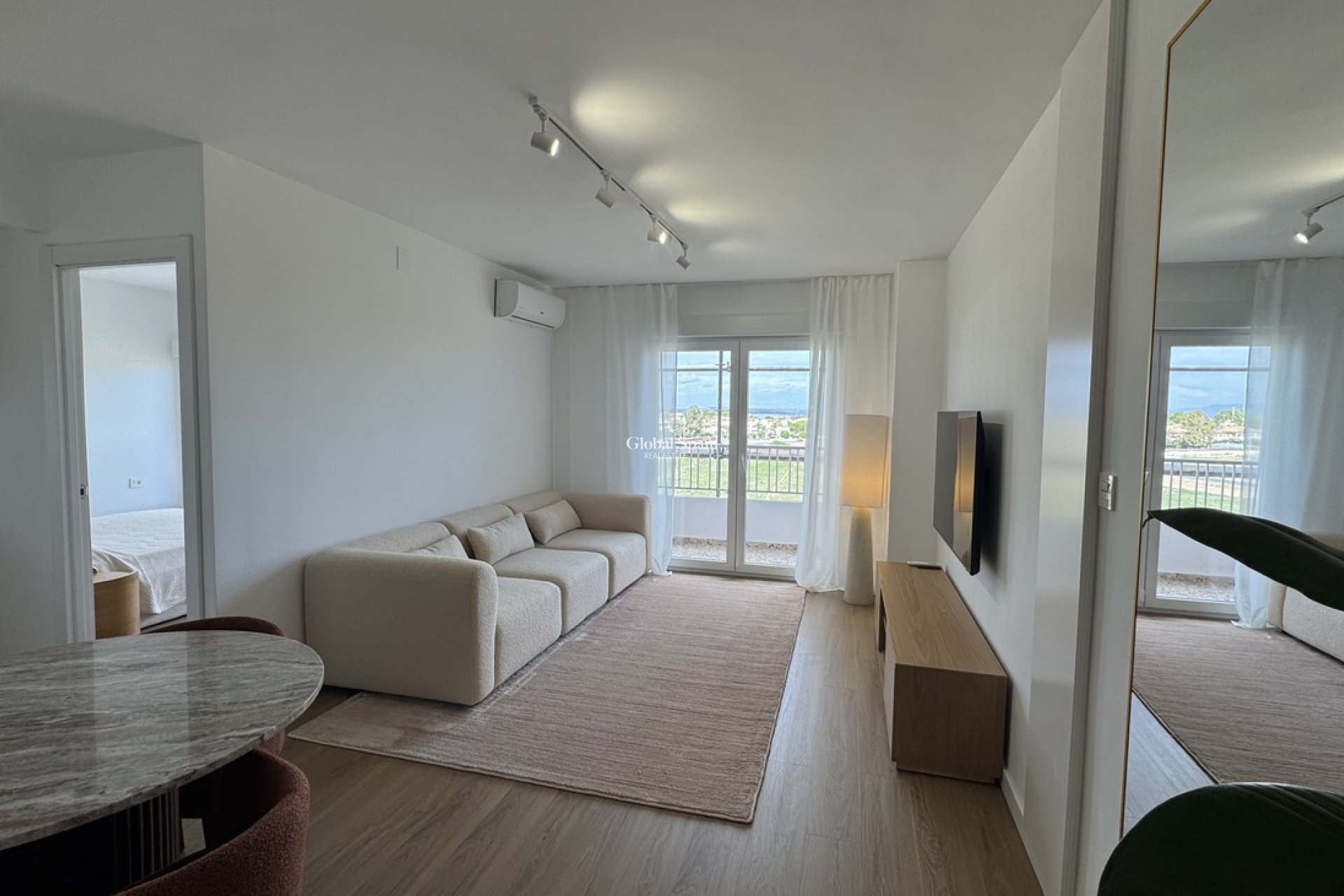 Revente - PENTHOUSE -
PUNTA PRIMA - Costa Blanca