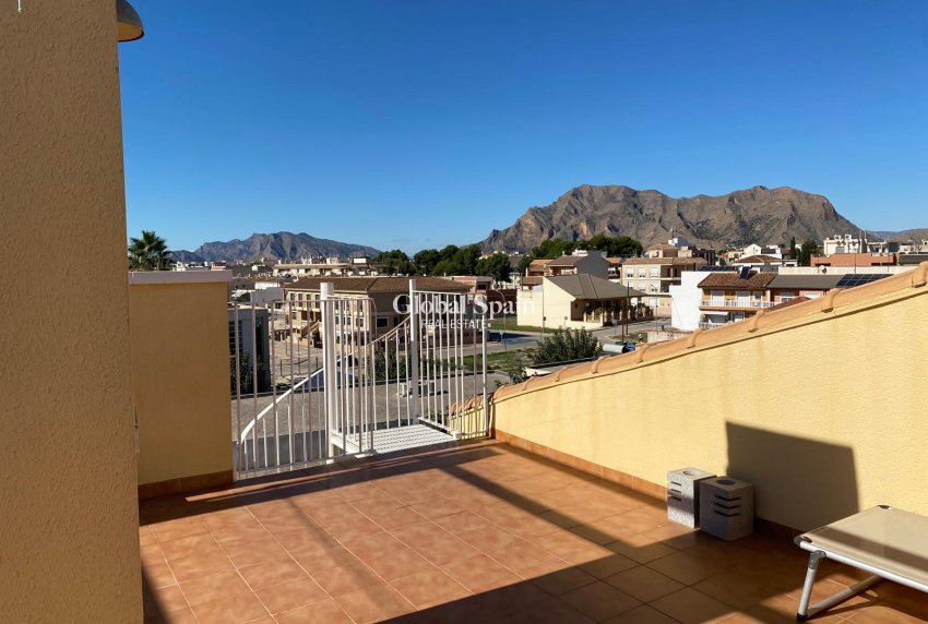 Revente - PENTHOUSE -
RAFAL - Inland