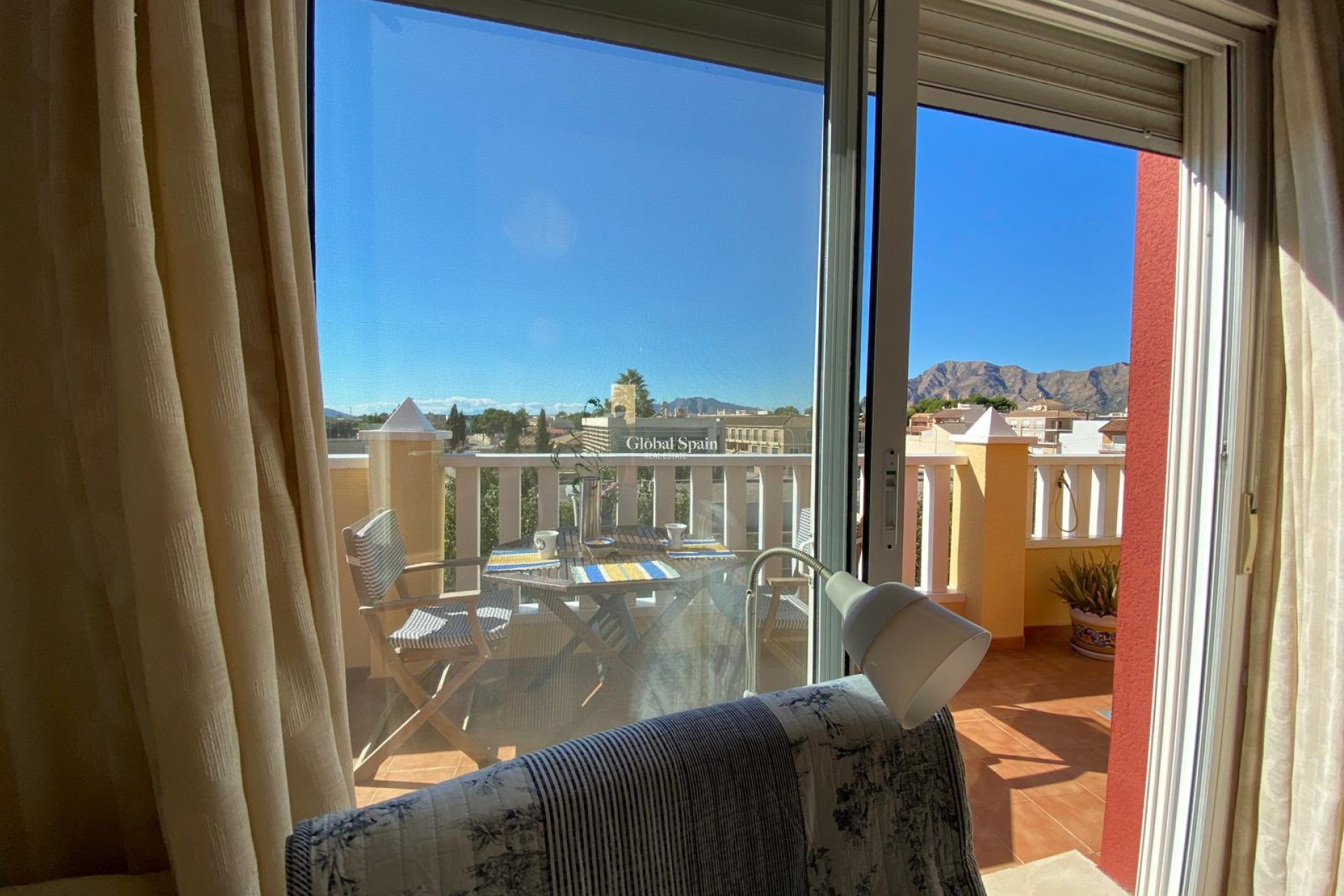 Revente - PENTHOUSE -
RAFAL - Inland