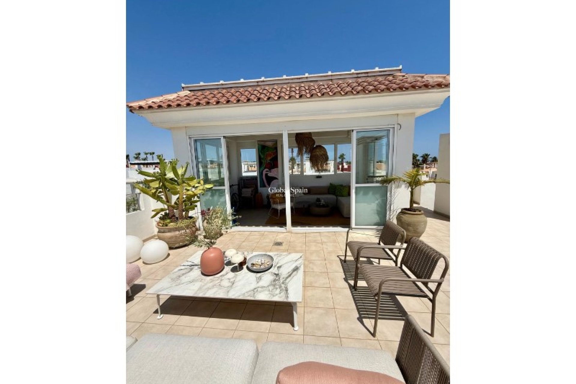 Revente - PENTHOUSE -
ROJALES - Inland