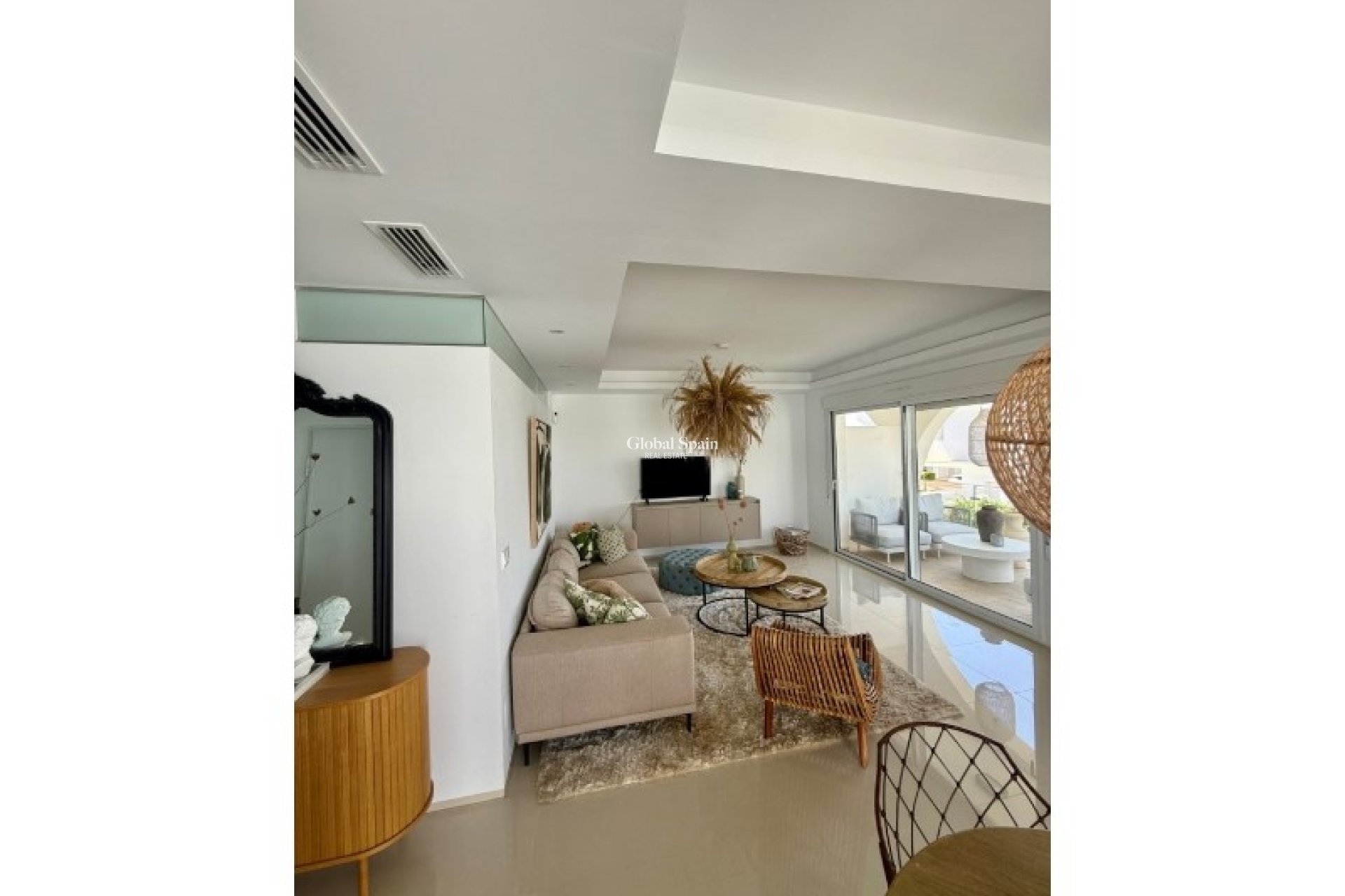 Revente - PENTHOUSE -
ROJALES - Inland