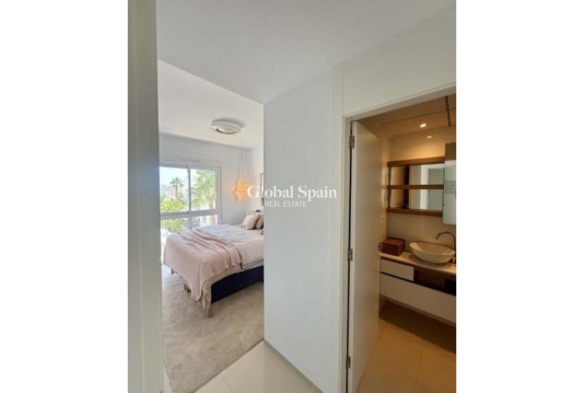 Revente - PENTHOUSE -
ROJALES - Inland