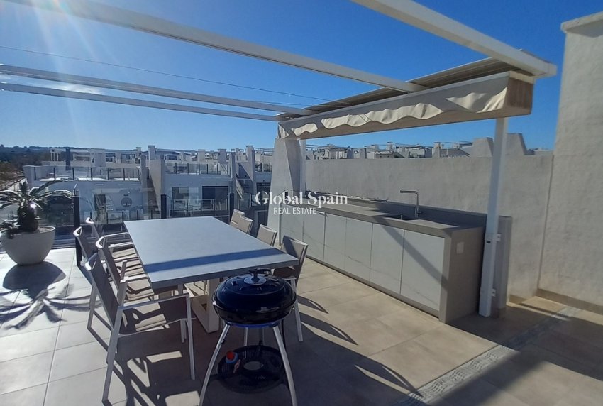 Revente - PENTHOUSE -
SAN MIGUEL DE SALINAS - Costa Blanca
