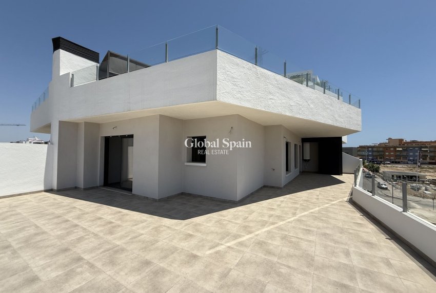 Revente - PENTHOUSE -
SAN MIGUEL DE SALINAS - Inland