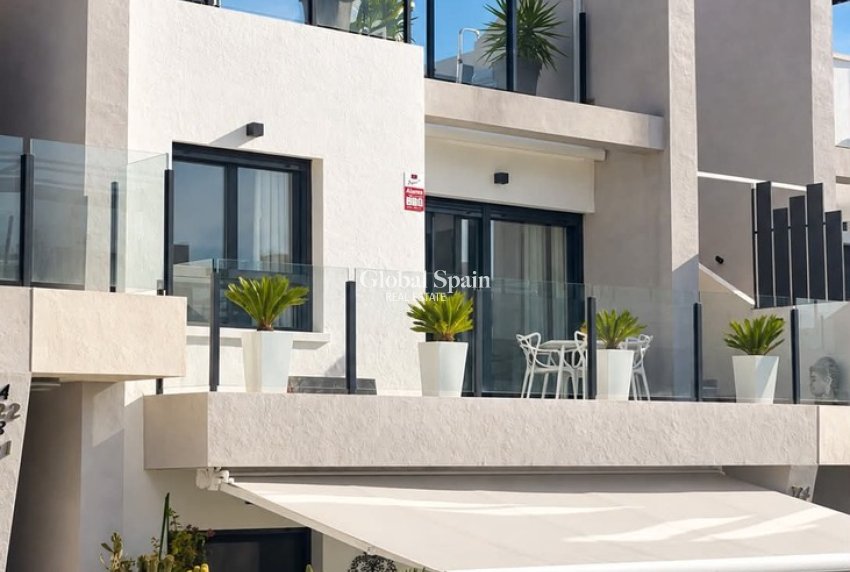 Revente - PENTHOUSE -
SAN MIGUEL DE SALINAS - San Miguel de Salinas