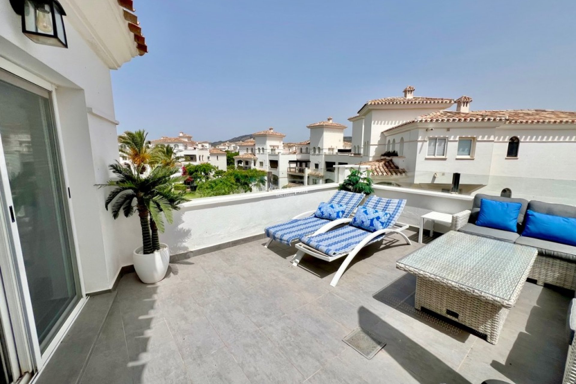 Revente - PENTHOUSE -
SUCINA - Inland