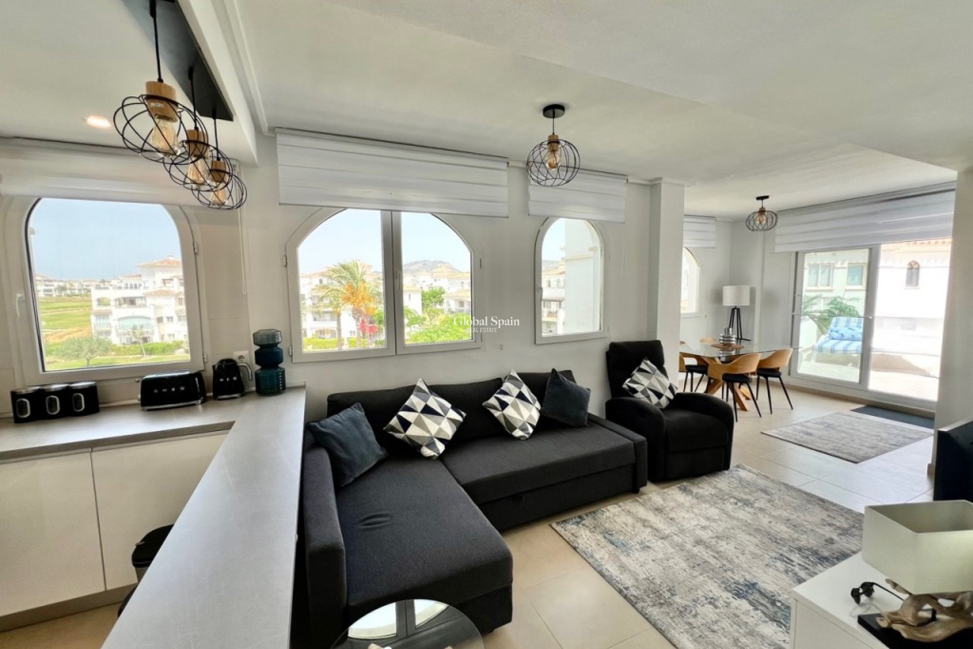 Revente - PENTHOUSE -
SUCINA - Inland