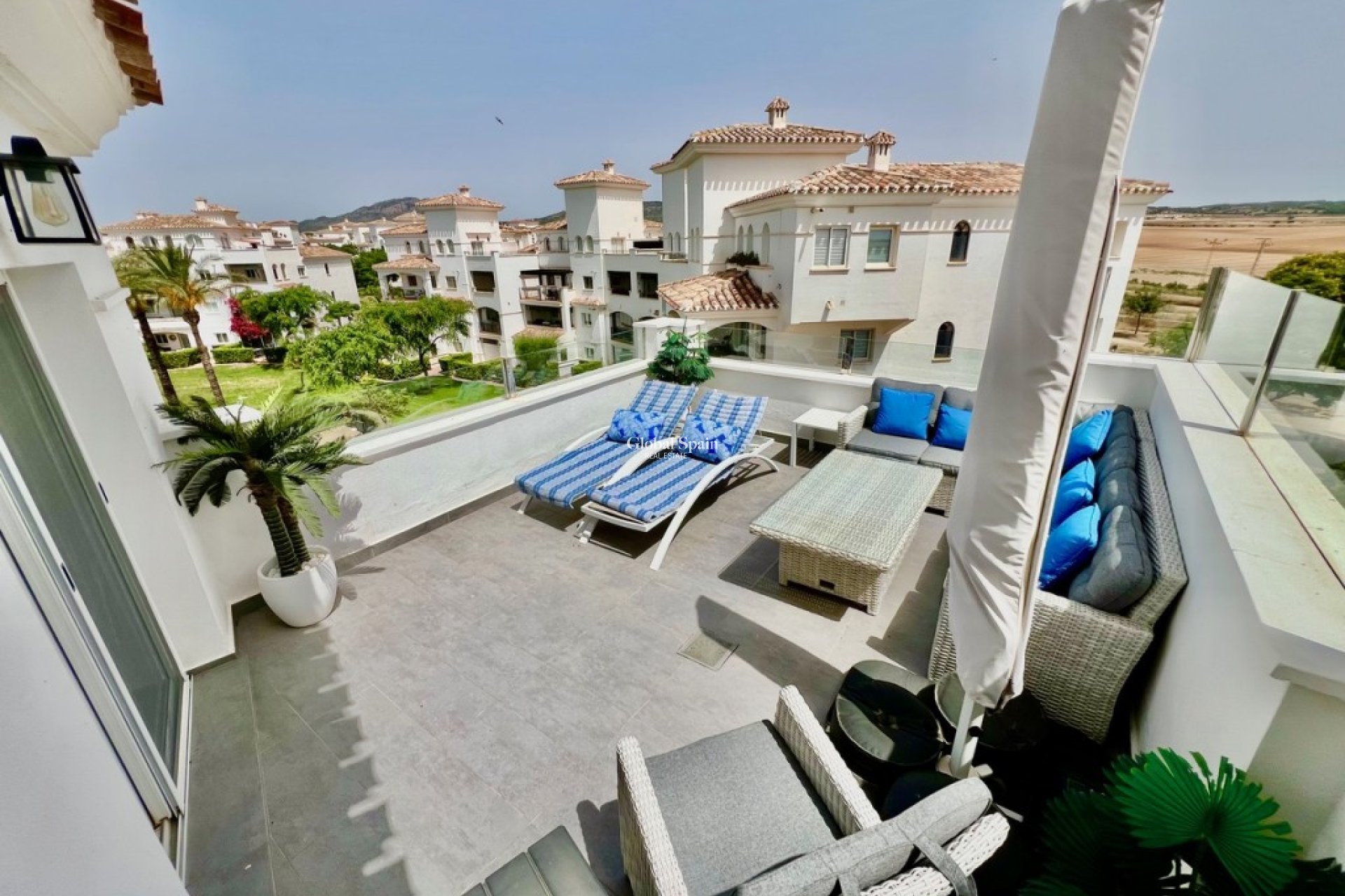 Revente - PENTHOUSE -
SUCINA - Inland