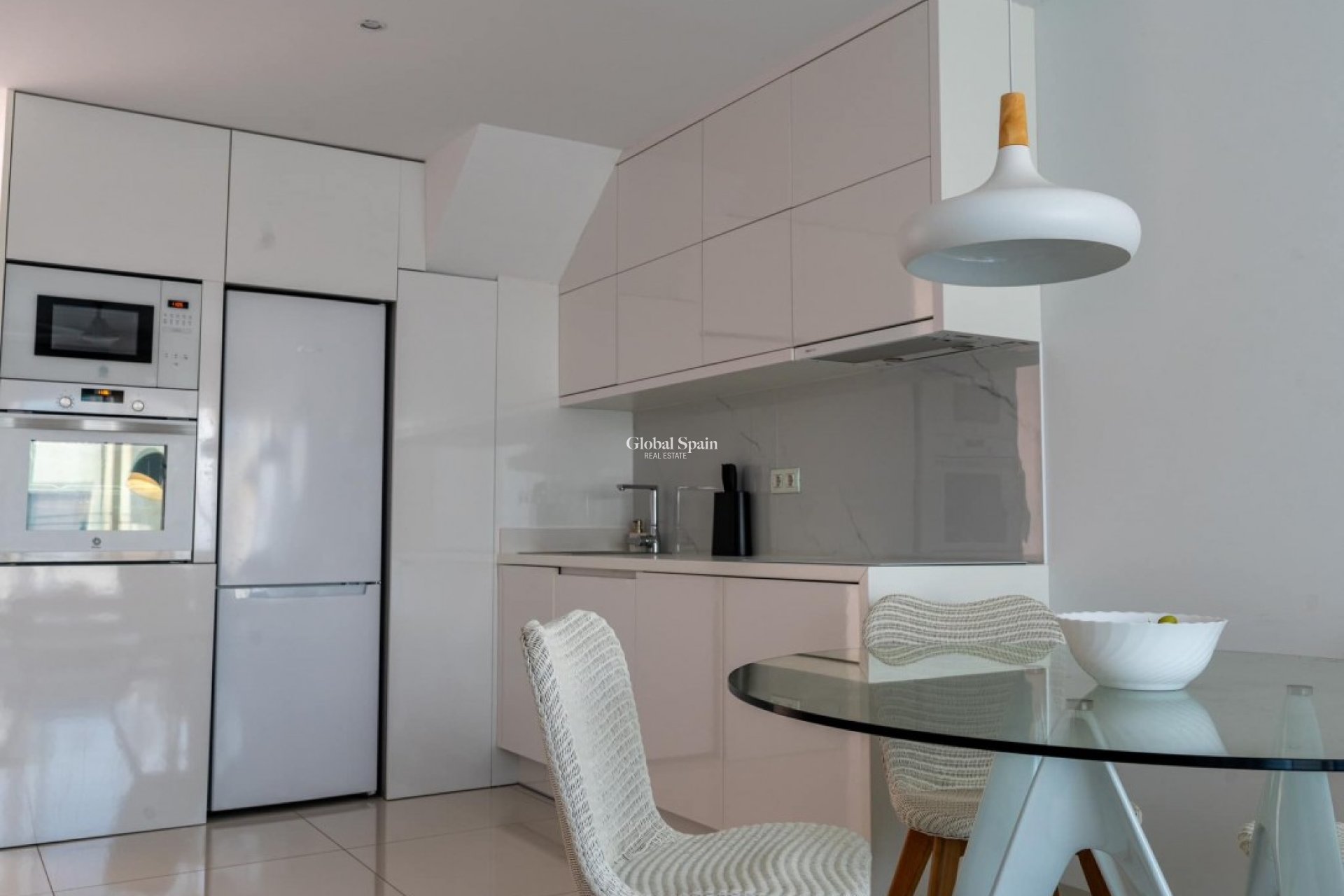 Revente - PENTHOUSE -
TORRE DE LA HORADADA - Costa Blanca