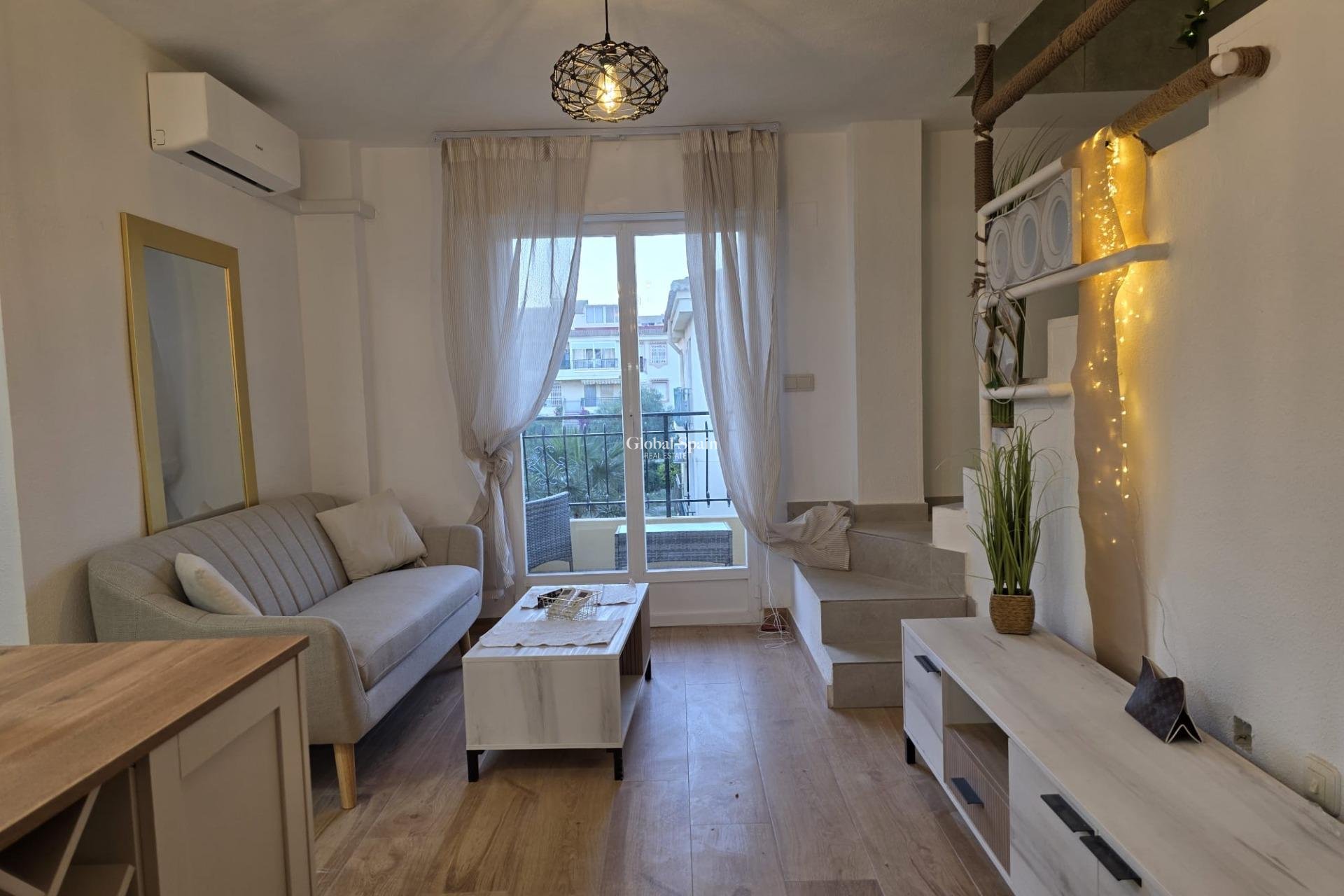 Revente - PENTHOUSE -
TORREVIEJA - Cala Ferris