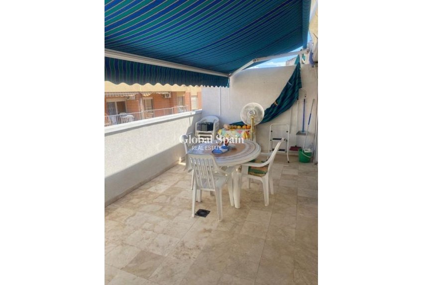 Revente - Penthouse -
TORREVIEJA - Center
