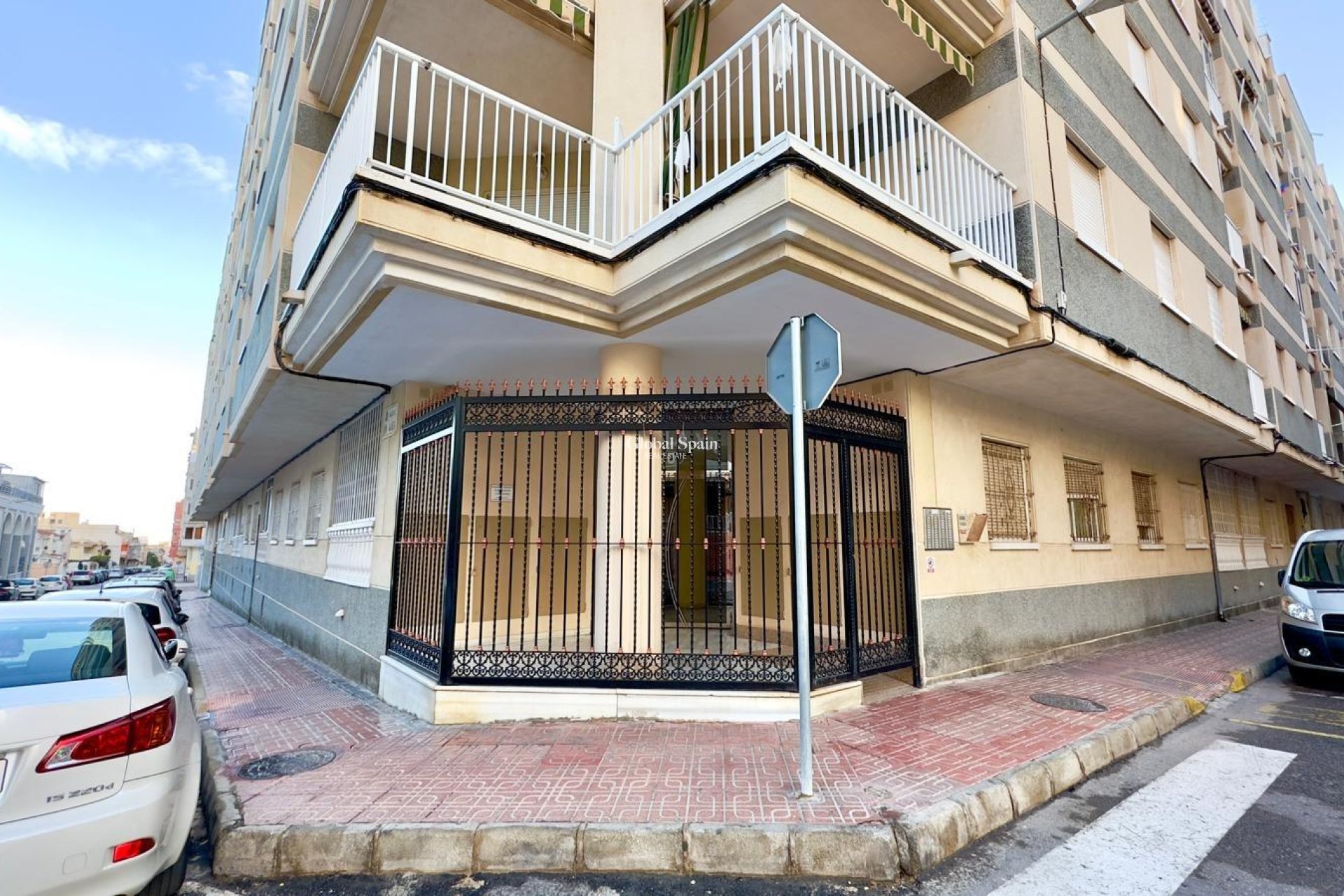 Revente - PENTHOUSE -
TORREVIEJA - Center